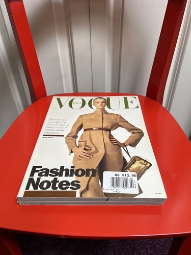 女性情報誌 Vogue Italia Magazine October 2019 女性情報誌 Vogue Italia Magazine October 2019 image_f1b69a94