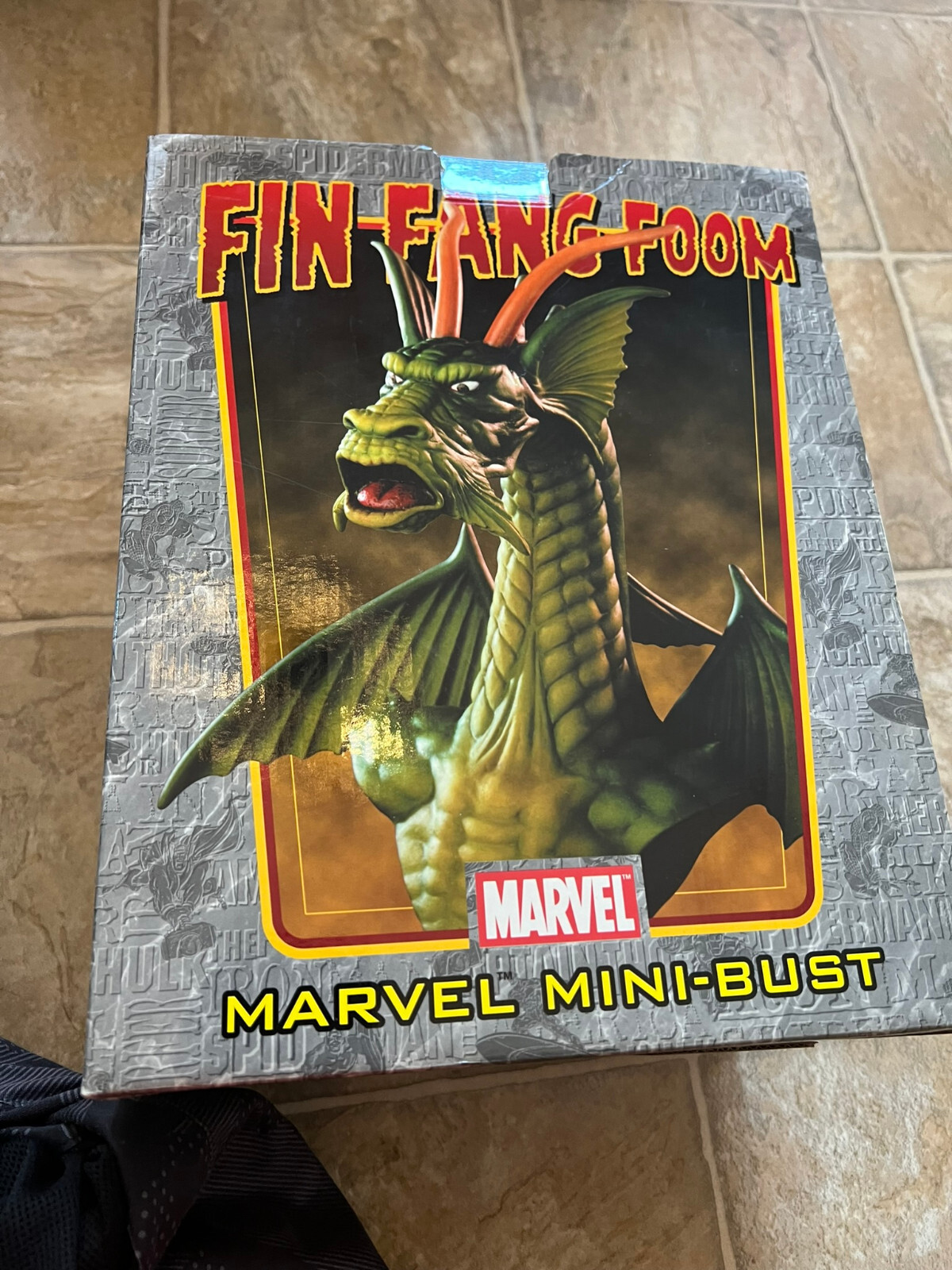 E*a様 FIN FANG FOOM MINI-BUST / MARVEL 2体 E*a様 FIN FANG FOOM MINI-BUST / MARVEL 2体 s-l400.jpg