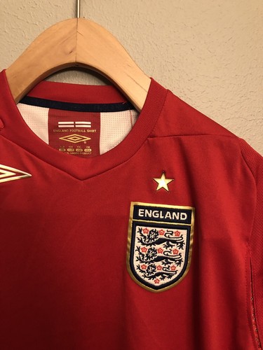 Umbro 2004 2006 England National Team Red Football Soccer Jersey 3 Lions YXL
