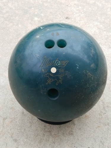 Vtg 10 lb 7.7 oz MUSTANG Bowling Ball Blue Green RH | eBay