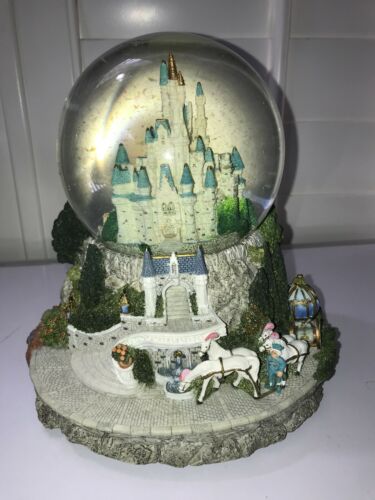 Disney SNOW GLOBE  Fraser Cinderella Castle "So This is Love READ 