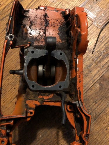 Husqvarna 372xp Crank Case