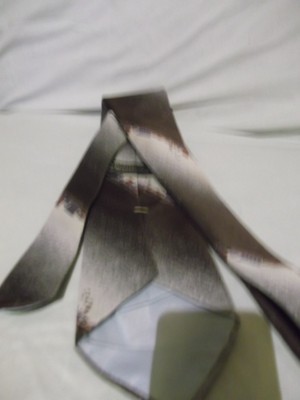 Wemlon by Wembley wide brown tone Train tie 