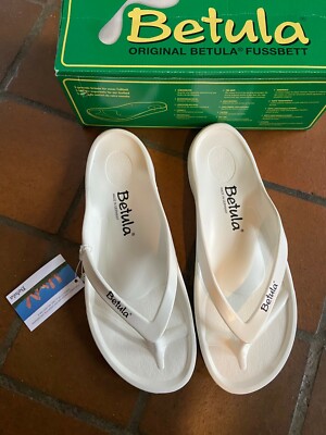 betula flip flops size 6