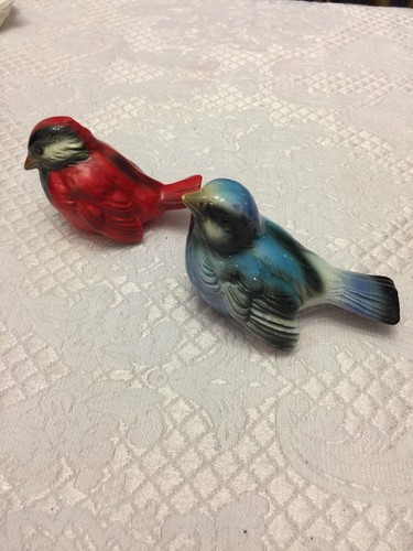 2 - VTG Goebel W. Germany Sparrow Birds Figurine Red & Blue- CV72 & CV74