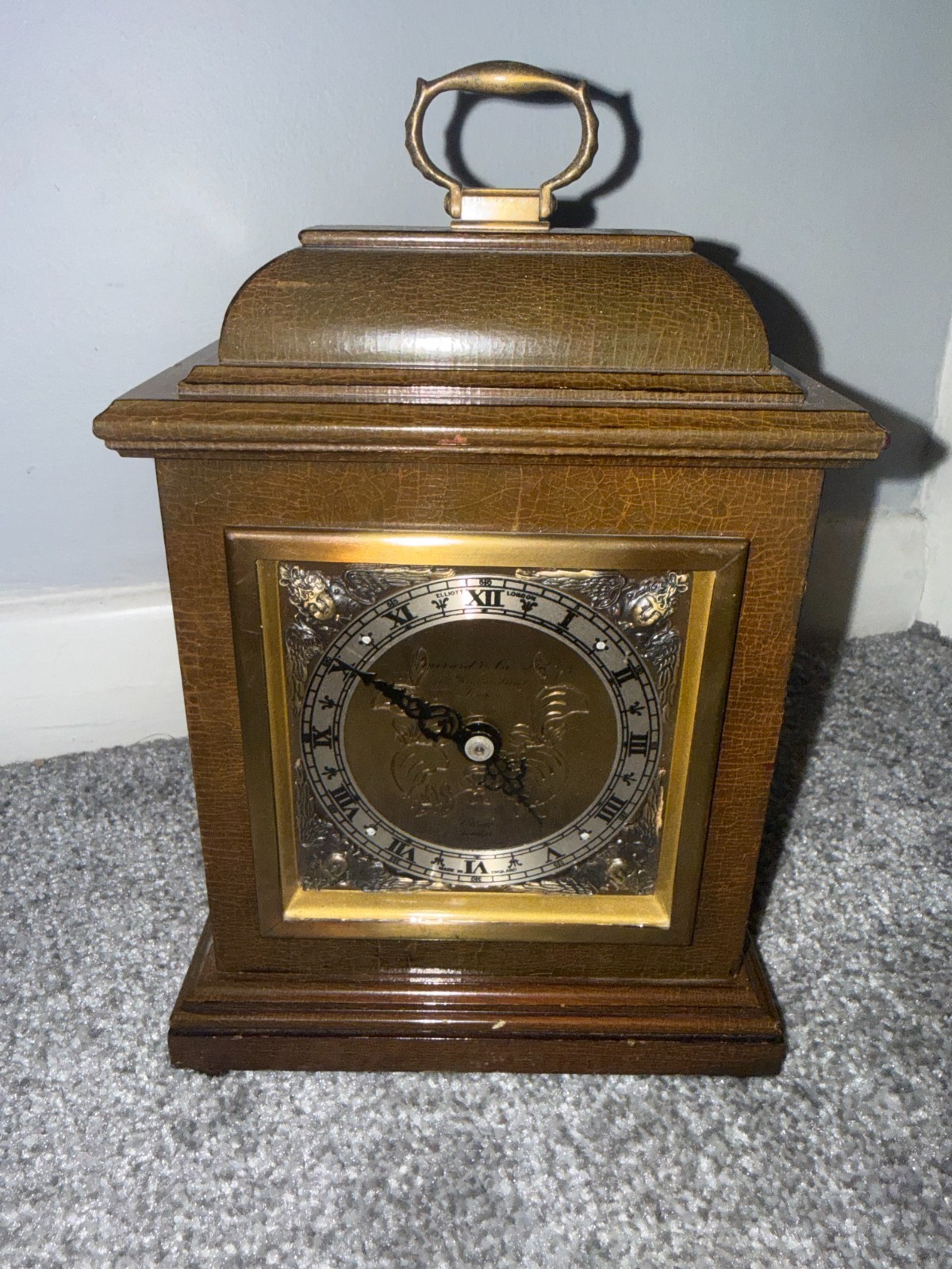Elliott London Garrard & Co Vintage 8 Day Mantel Bracket Clock Wood England