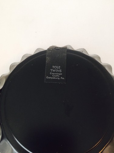 Pair of TOLE TWINS Conestoga Crafts Gettysburg PA Bird Flowers