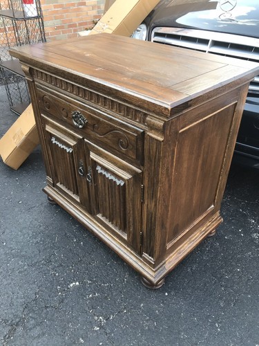 Ethan Allen Royal Charter Oak Commode Cabinet Nightstand