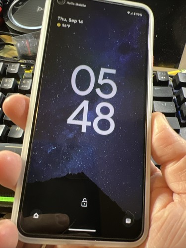 Google Pixel 5a (5G) - 128GB - Mostly Black - Unlocked