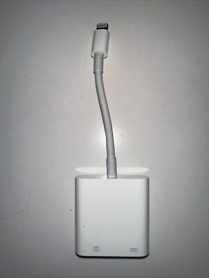 Apple Lightning to USB 3 Camera Adapter A1619 / MK0W2AM/A USED GREAT CONDITION