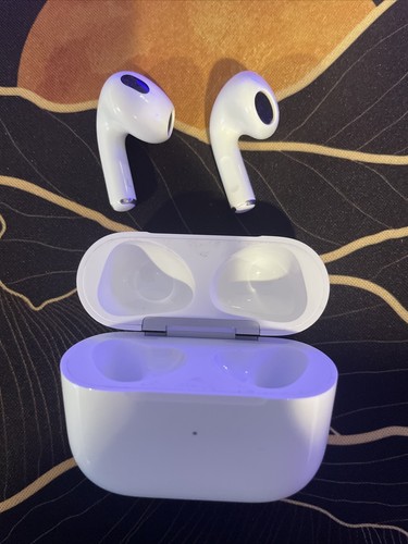 Apple AirPods 3rd Generation Wireless In-Ear Headset - White Apple AirPods 3rd Generation Wireless In-Ear Headset - White