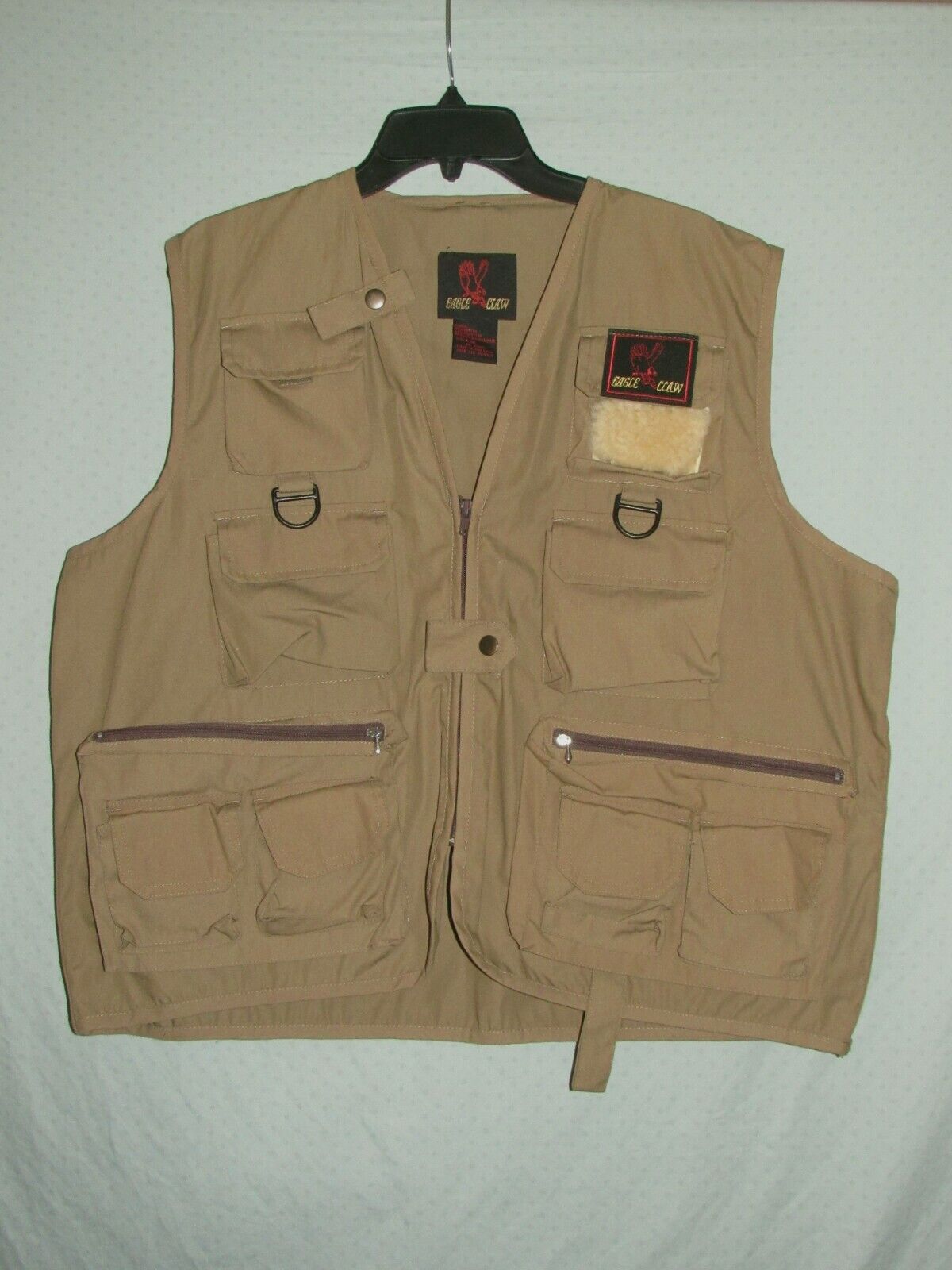 Eagle Claw Fishing Vest L/XL Lambskin Patch Full Zip Excellent