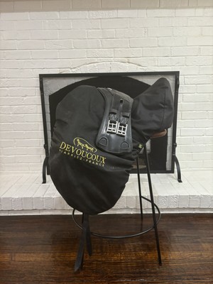 Devoucoux Makila Harmonie Dressage Saddle 2020 17  2A W/ 24  Girth