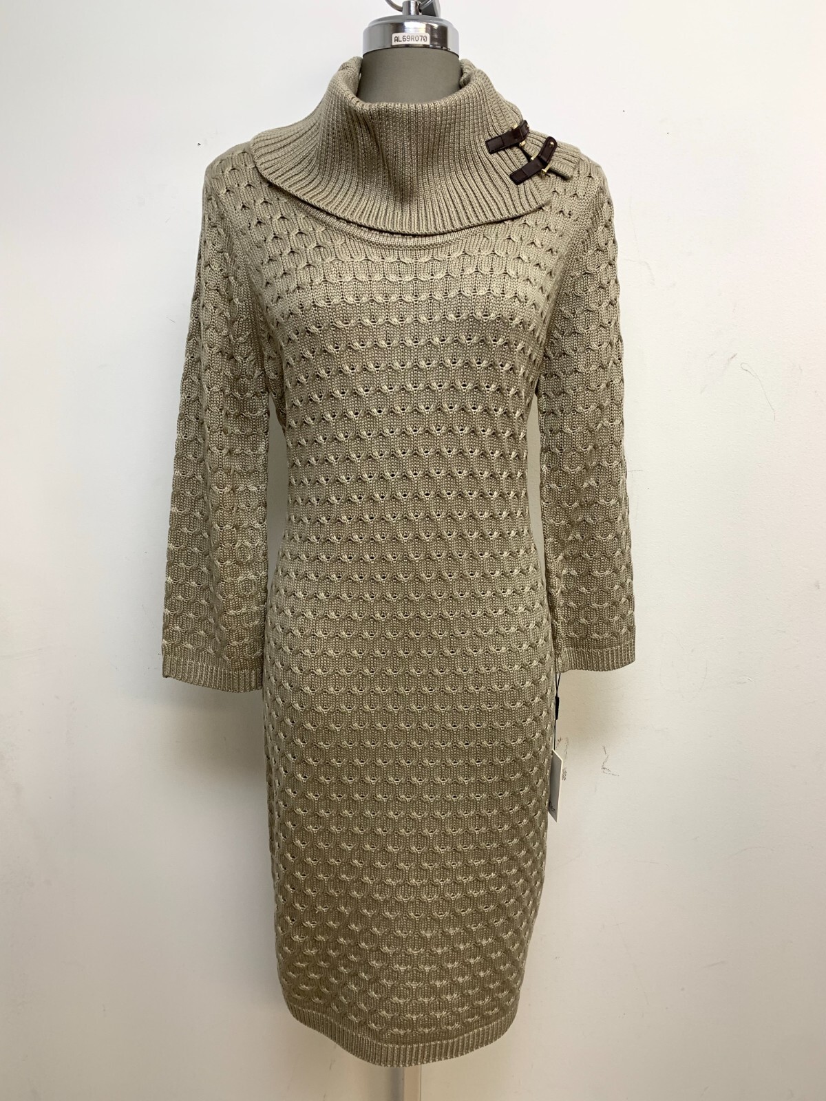 

НОВИНКА Calvin Klein NWT Modern ХАКИ Вязаное платье-свитер с пряжкой и воротником-хомутом, размер L, Khaki, Sweater Dress