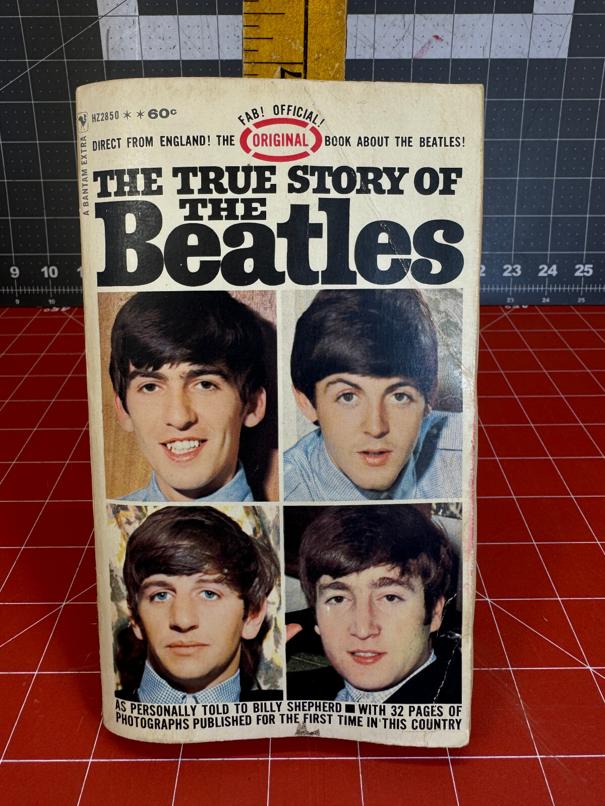 洋書 The true story of Beatles Original 1964 