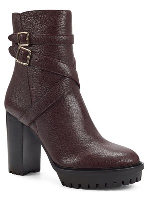 

VINCE CAMUTO Женские фиолетовые ботильоны Elisen на платформе 1/2 дюйма с принтом в масштабе 9,5 м, Фиолетовый, VC-ELISEN