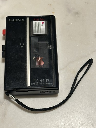 Sony Walkman TCM-17 CASSETTE-CORDER Player Recorder w/Flat