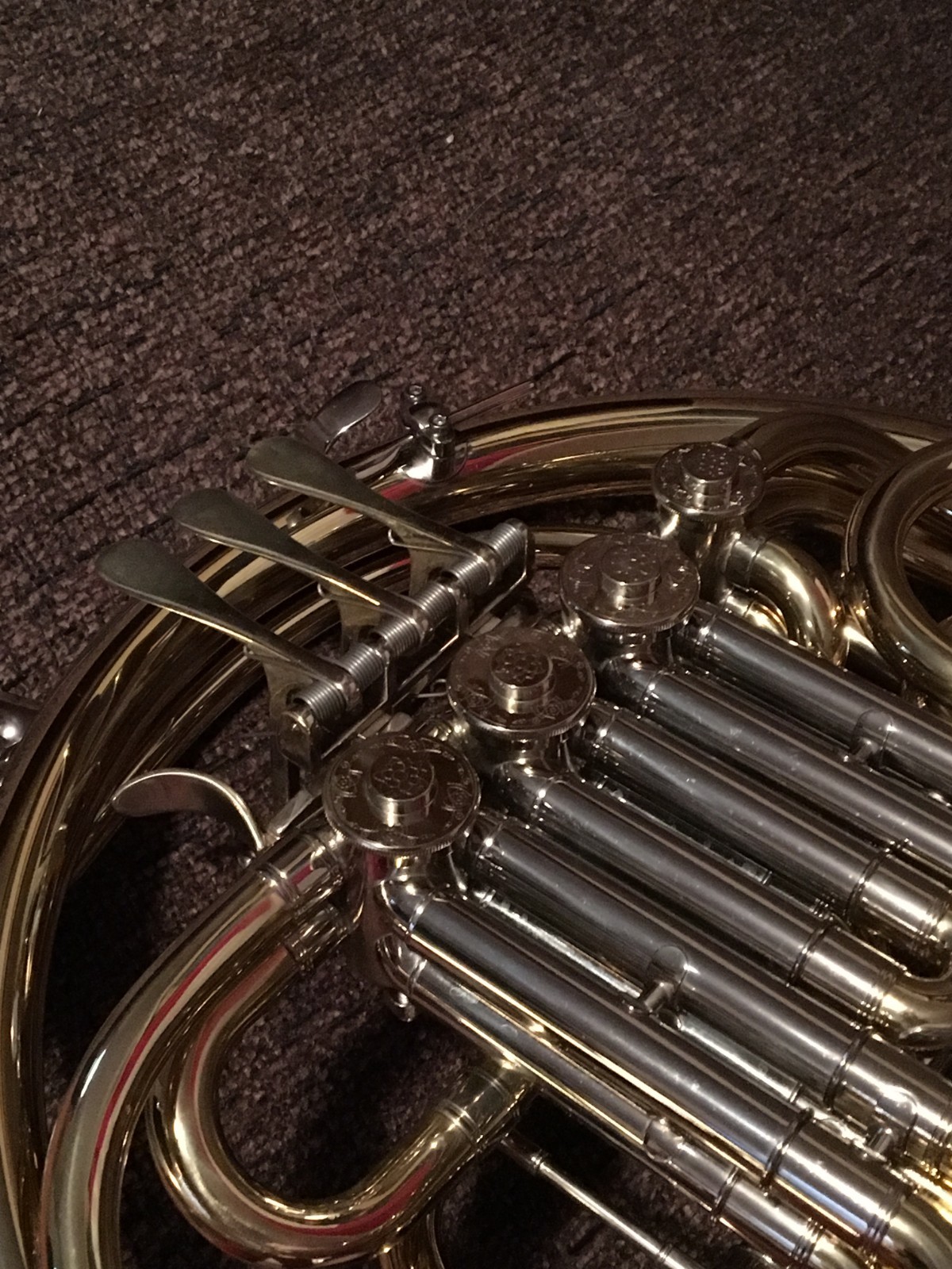 Conn 11DS professional screw bell French horn - BRAND NEW Geyer wrap horn