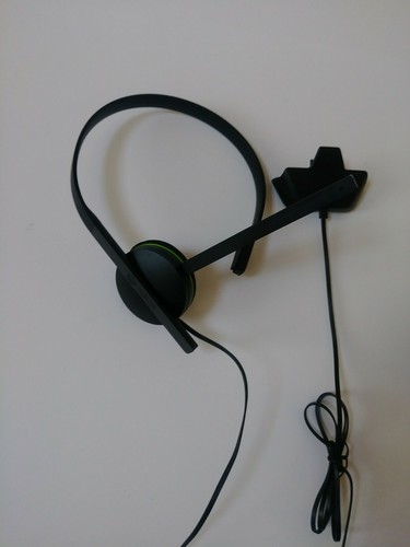 Official Microsoft Xbox One Chat Headset with Mic and Built in Adapter