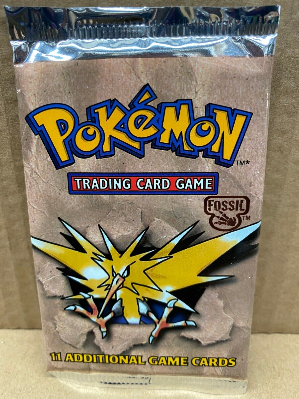 Pokemon - Fossil - Zapdos - Unweighted - Sealed Booster Pack Pokemon - Fossil - Zapdos - Unweighted - Sealed Booster Pack