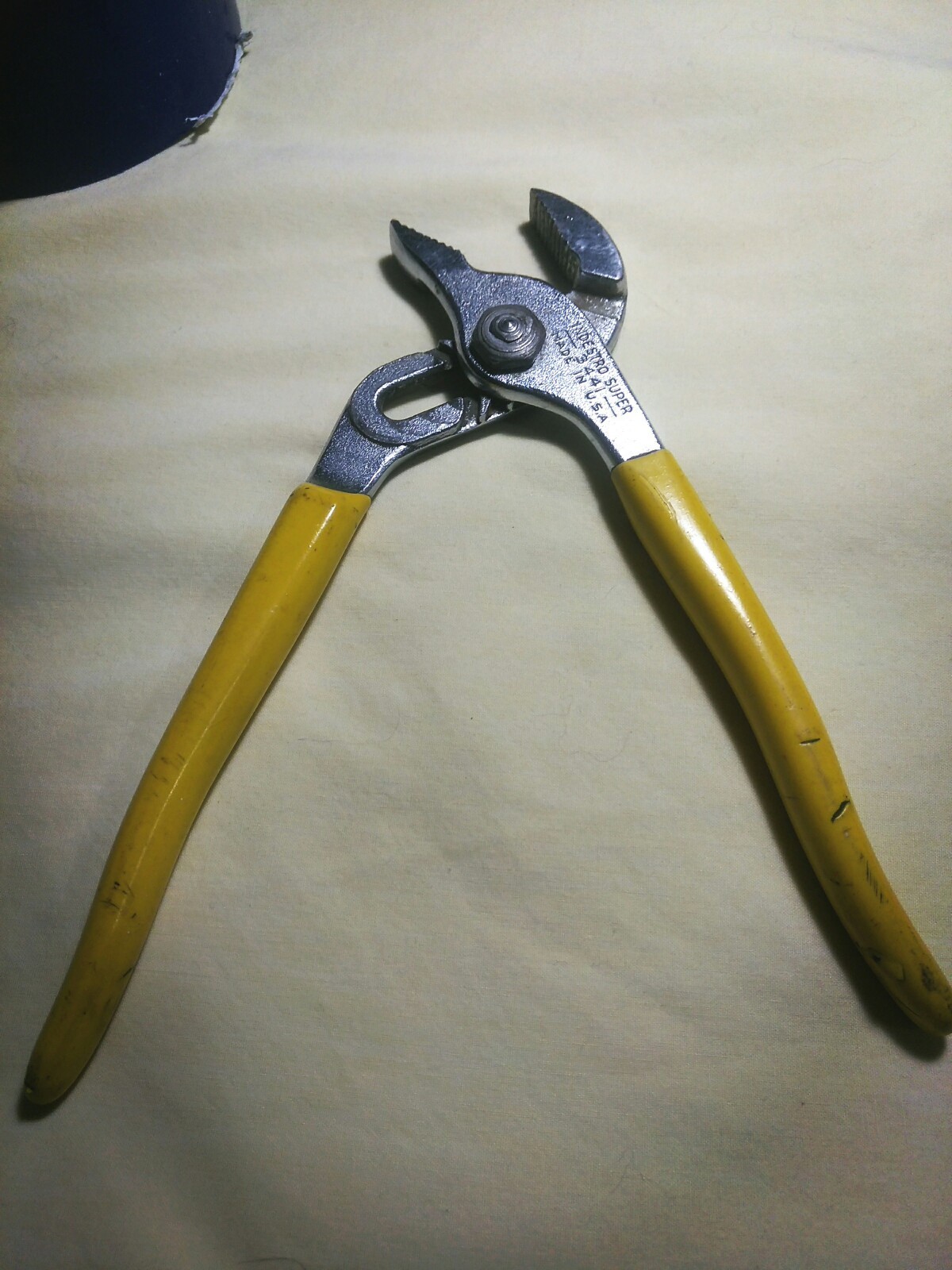 Indestro Super Mini Slipjoint Pliers 3441 Great Shape USA