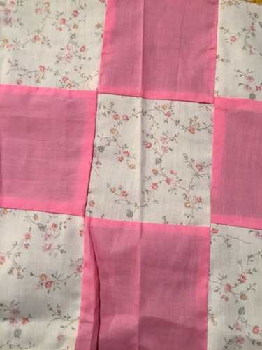 Vintage Quilt Top Colors Spring Flowers ?? Plaid Design Retro Hippie 60x80 ”