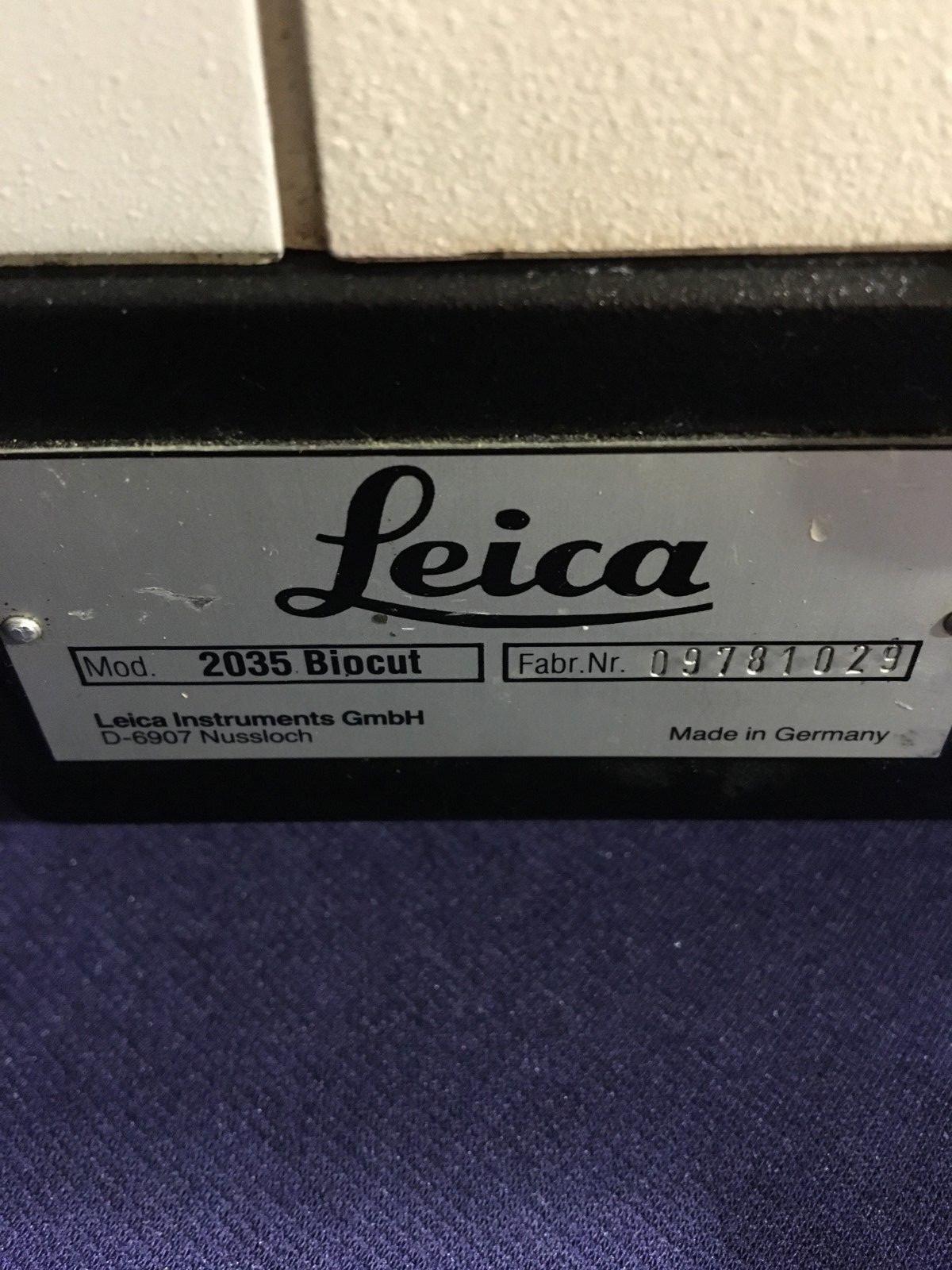 Reichert Jung Bio-Cut 2035 Microtome