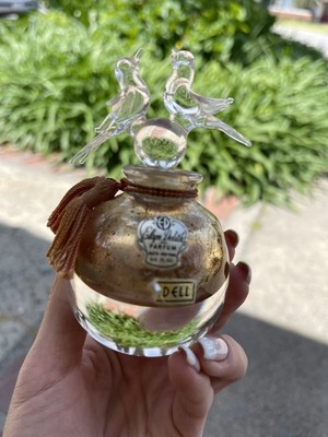 RARE vimtage 1940's NOVELTY  ELLYN DELEITH New York Perfume Bottle birds doves