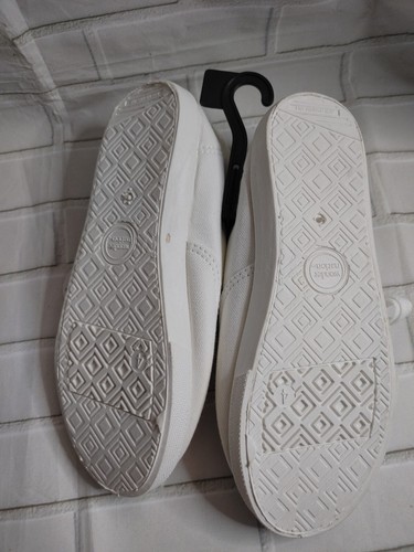 Wonder Nation Girls Classic Lace Up White Canvas Easy On/Off Casual Shoe ~Y4~