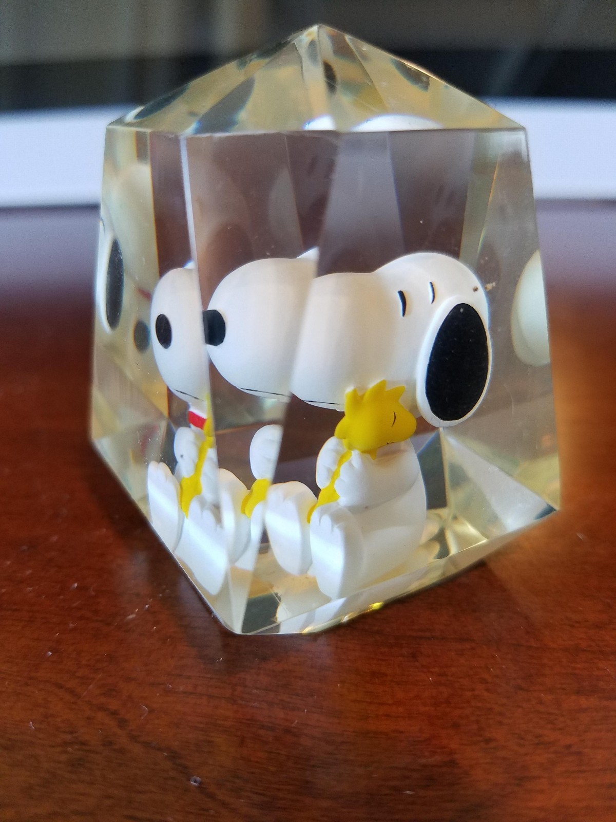 Westland Snoopy Peanuts Vintage Paperweight Crystal Figure
