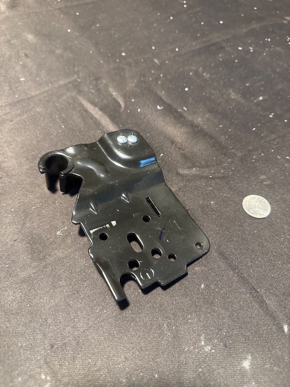 Right Middle Door Hinge  DA61-08309A
