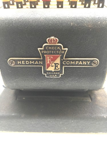 Hedman Co. Royal Premier Model Vintage F & E Check Protector