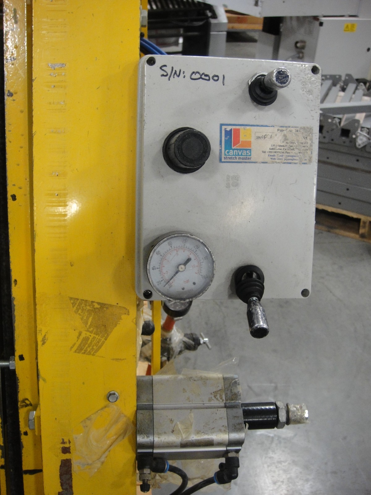 Canvas Stretch Master