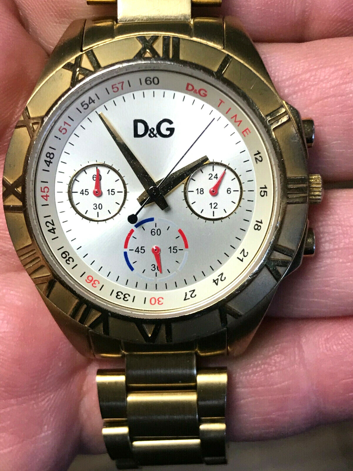 D&G DOLCE & GABANNA Watch Chronograph 24 Hour Gold Tone D&G DOLCE & GABANNA Watch Chronograph 24 Hour Gold Tone