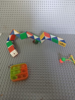 Lot Vintage puzzle toys plastic rubix snake