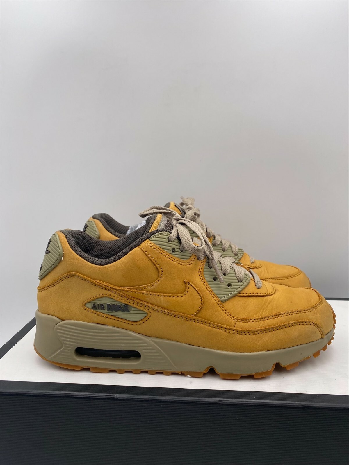 nike air max 90 mustard