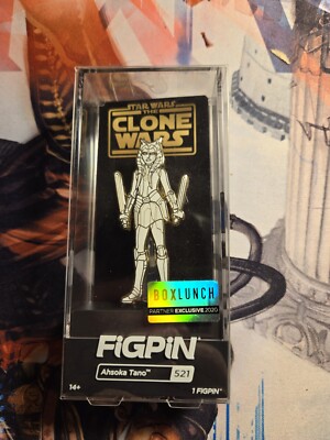 Ahsoka Tano Star Wars The Clone Wars Gold Box Lunch Figpin Disney Unlocked #521