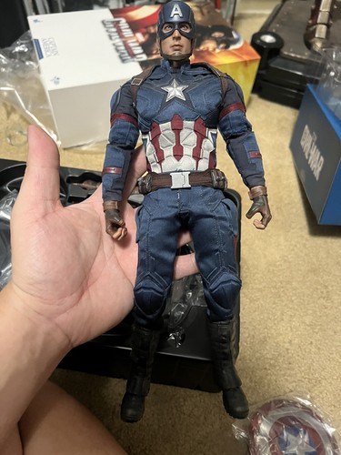 Civil War Captain America 1:6 Scale Action Figure Mms350