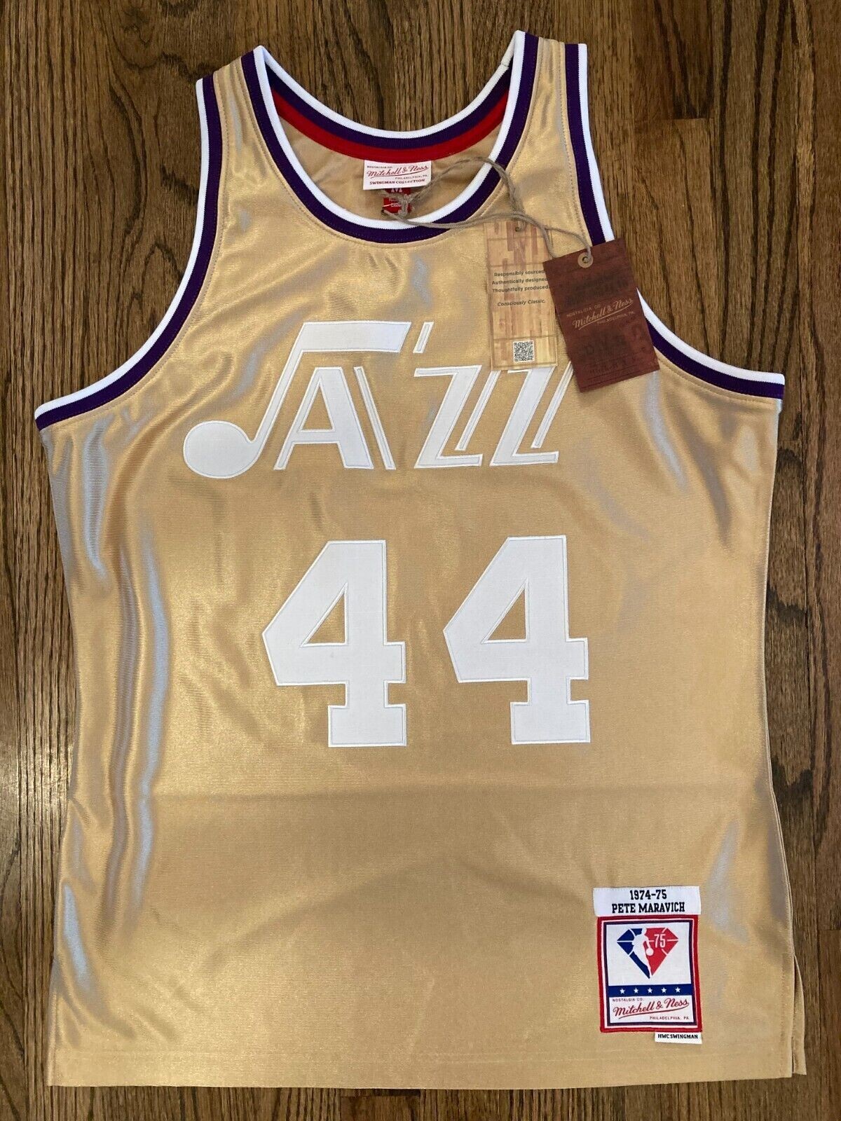 Rare Mitchell & Ness Pistol Pete 75th Anniversary Jersey Jazz 74
