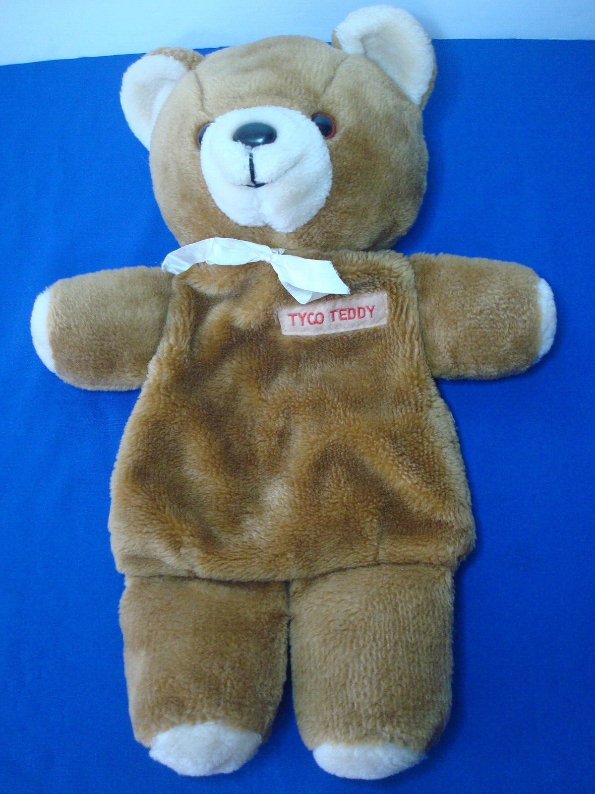 Tyco Teddy Bear Brown with Zippered Pouch 19