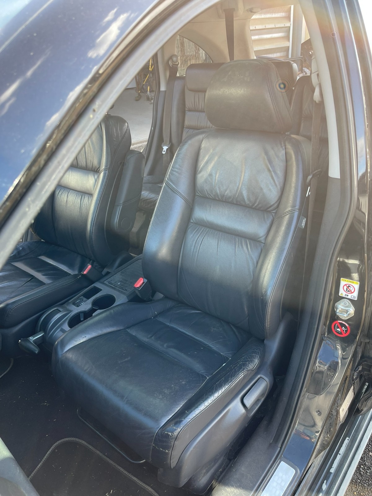 Honda CRV Mk3 2007 2.2D - Near Side Front Heated Seat In Black Leather