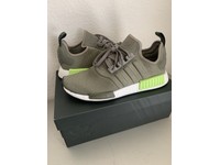 bd7750 adidas