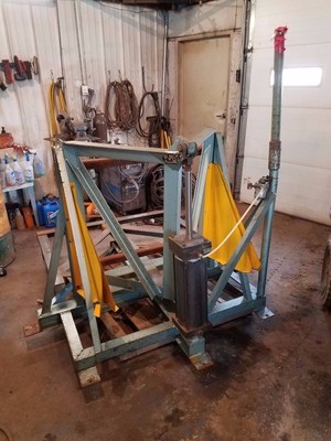 Whitlock Tipper Tilter Model 40 HD Air Powered