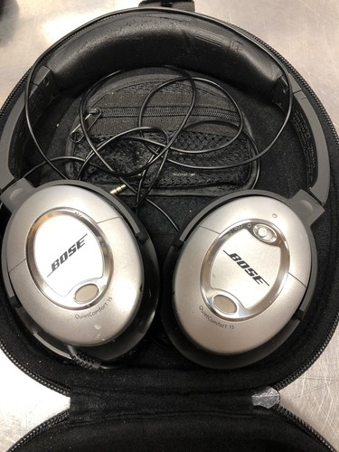 Bose QuietComfort 15 Acoustic Noise Cancelling Headphones Bose QuietComfort 15 Acoustic Noise Cancelling Headphones