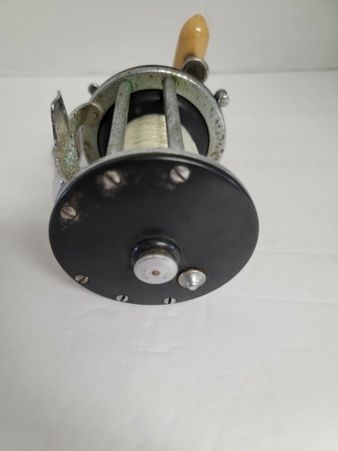 Vintage Penn Fishing Reel Penn No. 155