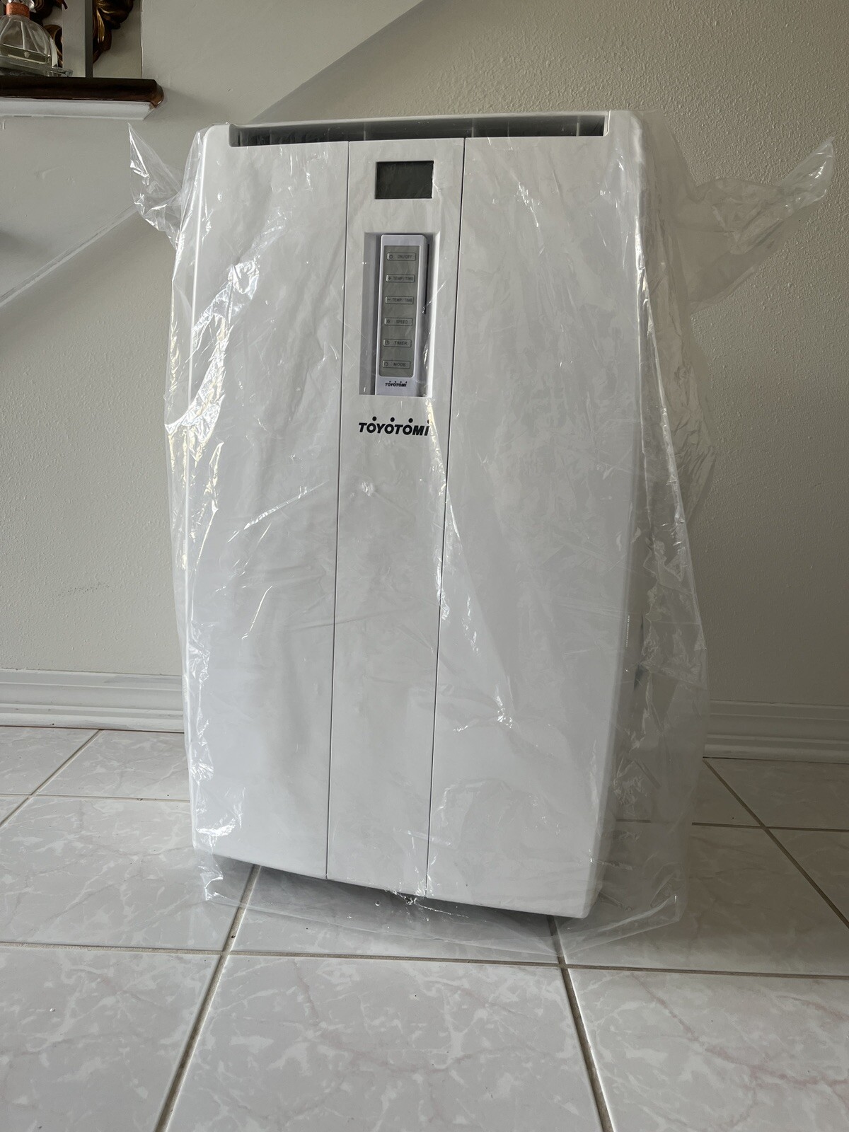 Toyotomi Portable Air Conditioner Airconditioner