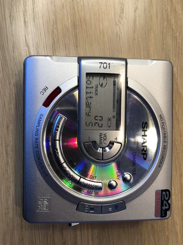 Sharp MiniDisc Player/-Recorder MD-MS 701 + Original-Netzteil + Fernbedienung