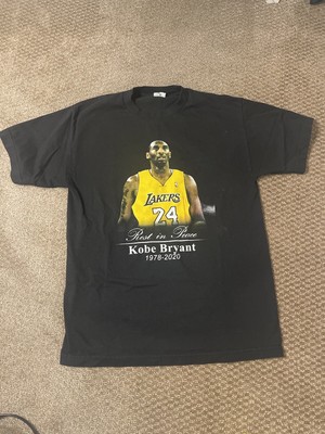 Kobe Bryant Rest In Peace T-Shirt Men's Medium Black Graphic t-shirt Gigi Mamba