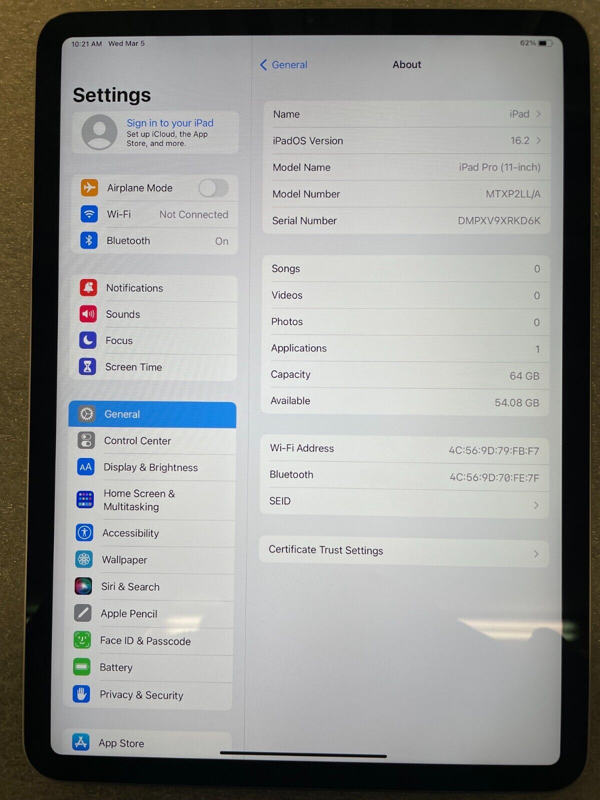 Apple iPad Pro 4th Gen. A2759 - 128GB, Wi-Fi, 11in - Silver Apple iPad Pro 4th Gen. A2759 - 128GB, Wi-Fi, 11in - Silver