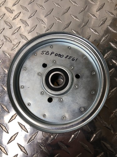 John Deere Frontier GM Mowers 5BP0008561 Pulley